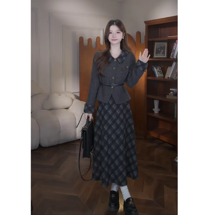 鹿向南【初雪刊本】秋冬季新款韩系气质原创外套收腰套装女半身裙