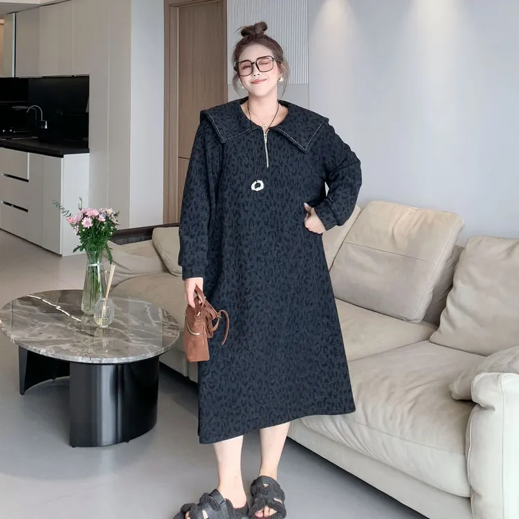媛子大码大翻领豹纹连衣裙高级感洋气2025秋冬新款宽松显瘦女装