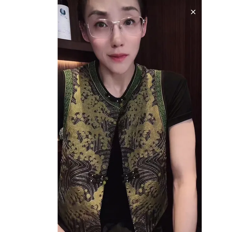 电力纺满绣马甲 MJ0067