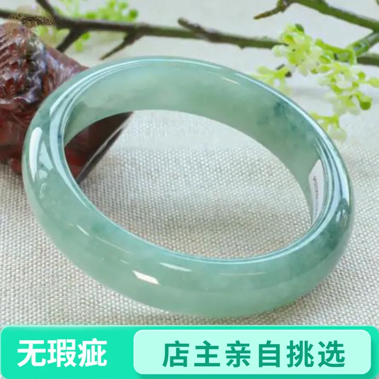 源头厂家  天然A翠绿色女款手镯时尚百搭妈妈测量平安镯贵妃镯