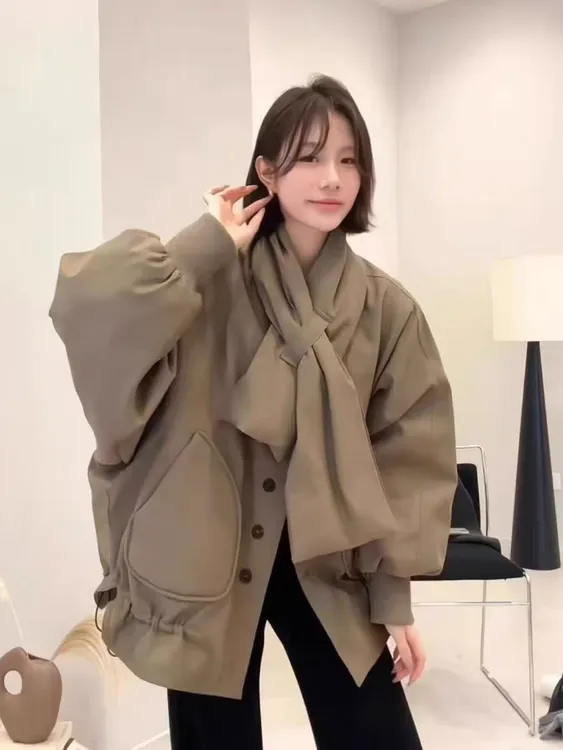 欧洲站2025冬季新款设计款小众甜辣中空纱围巾加厚保暖棉服外套女