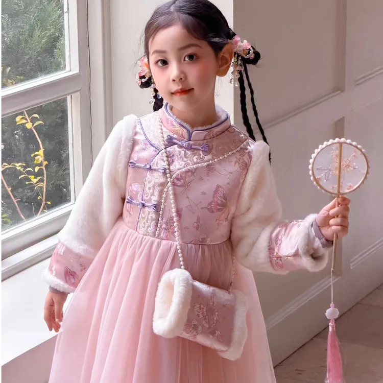 女童中国风加绒加厚秋冬新款2025年冬季女汉服古装拜年服送包包