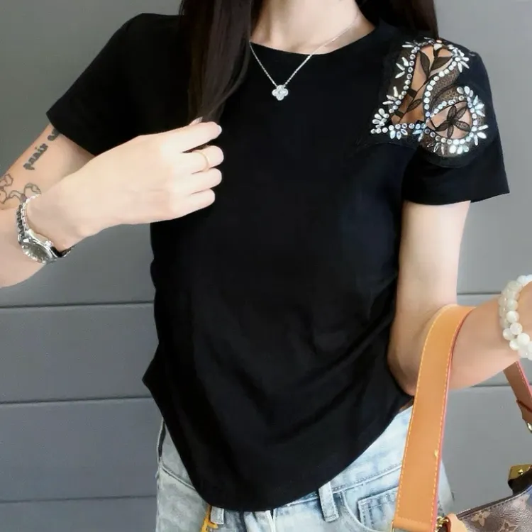 设计款褶皱爱心烫钻蕾丝短袖T恤女2025夏季新款修身显瘦圆领上衣