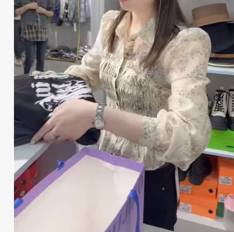 时尚潮流百搭精品女装dgd6304