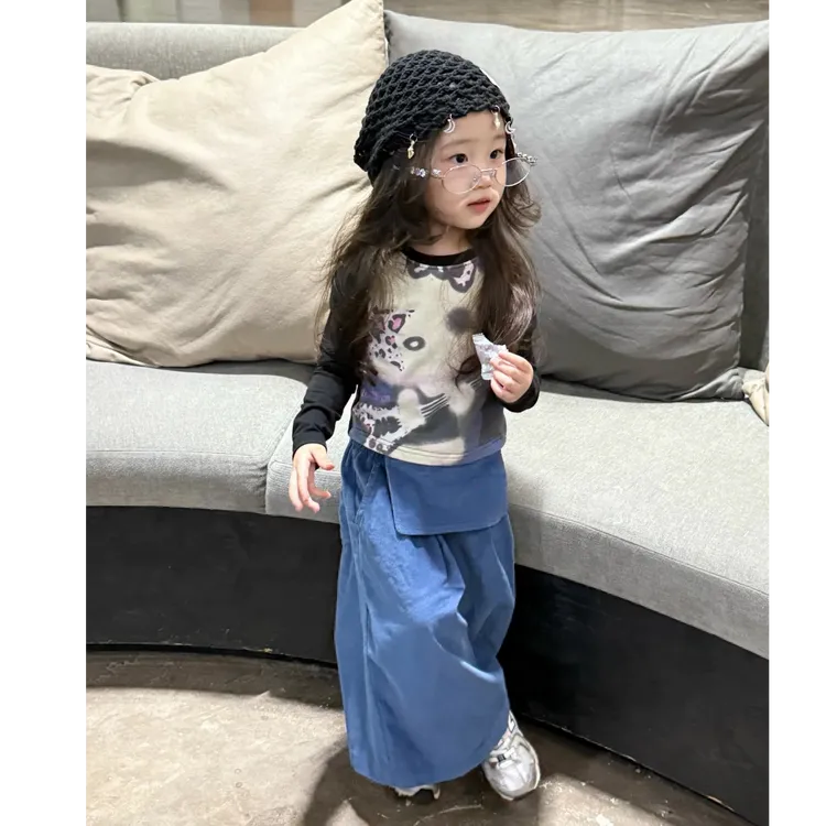壹妈童装韩版套装秋季新款潮酷卡通印花上衣时髦洋气女童牛仔裙裤