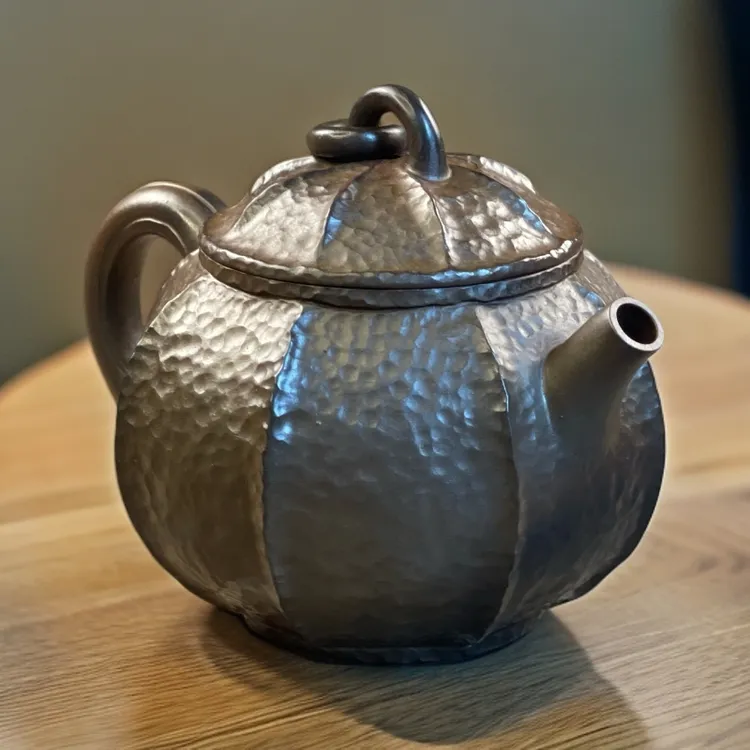 八面玲珑壶120cc内推球孔坭兴陶柴烧壶手工制作