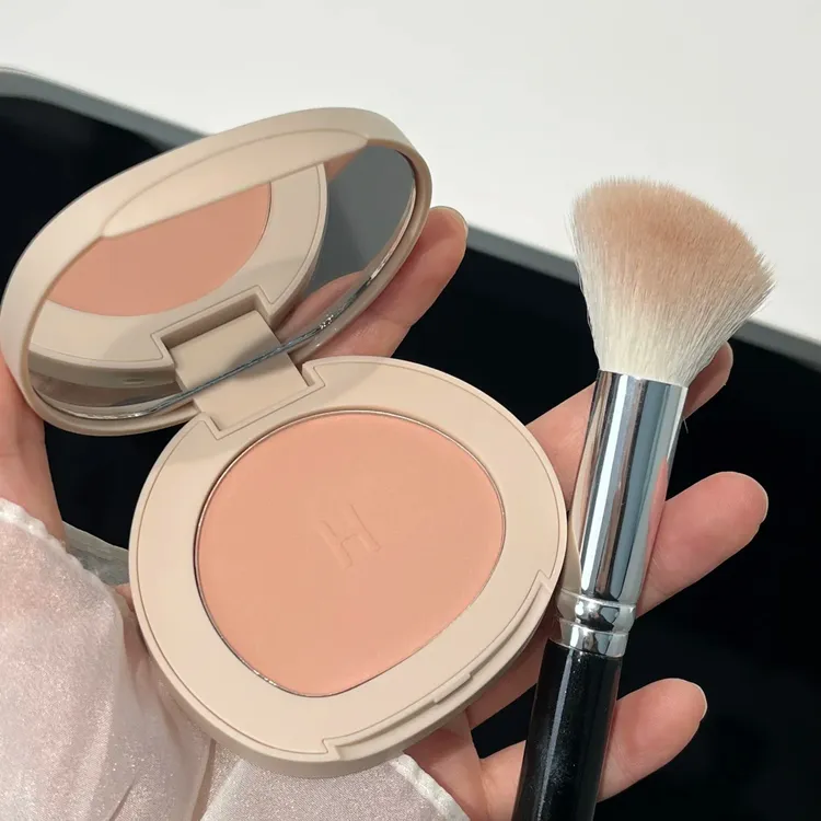 日杂奶茶裸棕色收缩色杏色温柔显白亚裔黄皮氛围感哑光单色腮红