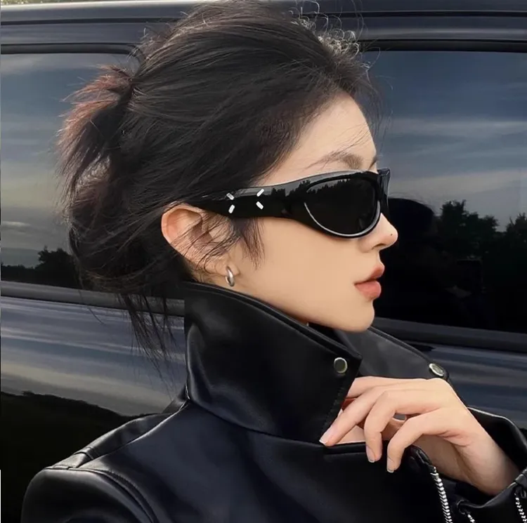 2024新款时尚发箍墨镜女防风街拍眼镜酷男女辣妹太阳镜防紫外线