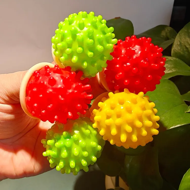 【官方正品】潮流快乐刺刺球弹力柔软保健球