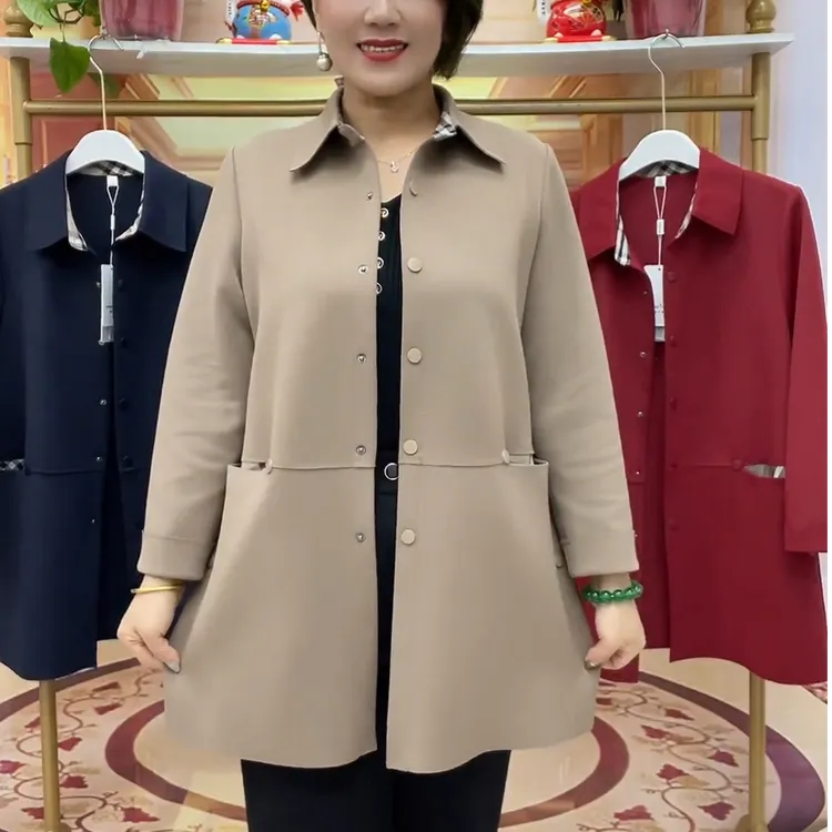 秋装新款中年妈妈风衣时尚宽松遮肉洋气拼接口袋中长款翻领外套女