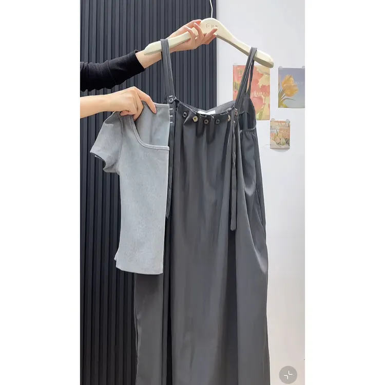 夏季一整套女装2025新款韩版短袖T恤洋气宽松设计感工装裙两件套