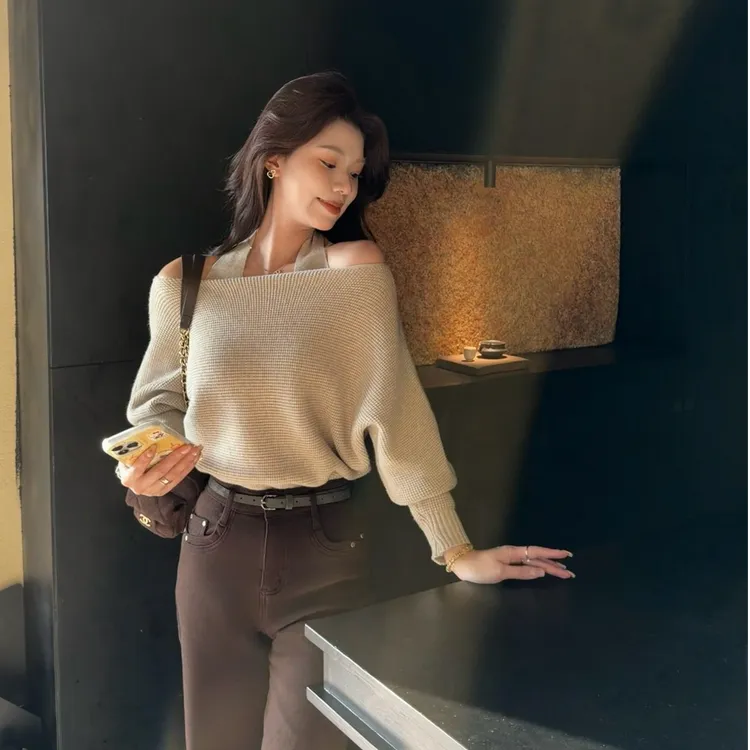 【茶香可颂】秋冬韩系慵懒感挂脖背心搭漏肩华夫格针织毛衣两件套女