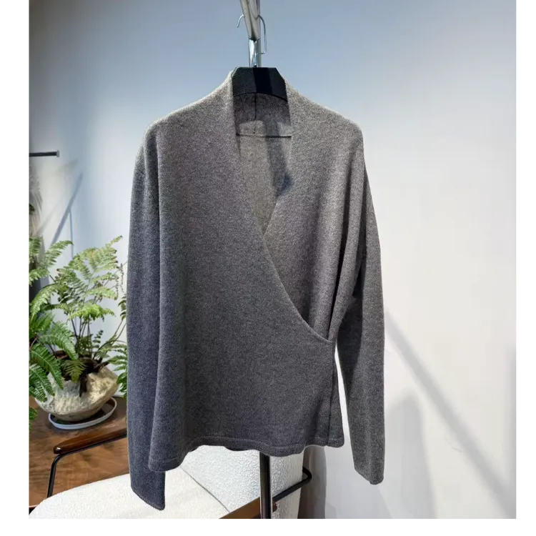 TANTAN 时尚百搭休交叉领秋冬羊绒衫3966