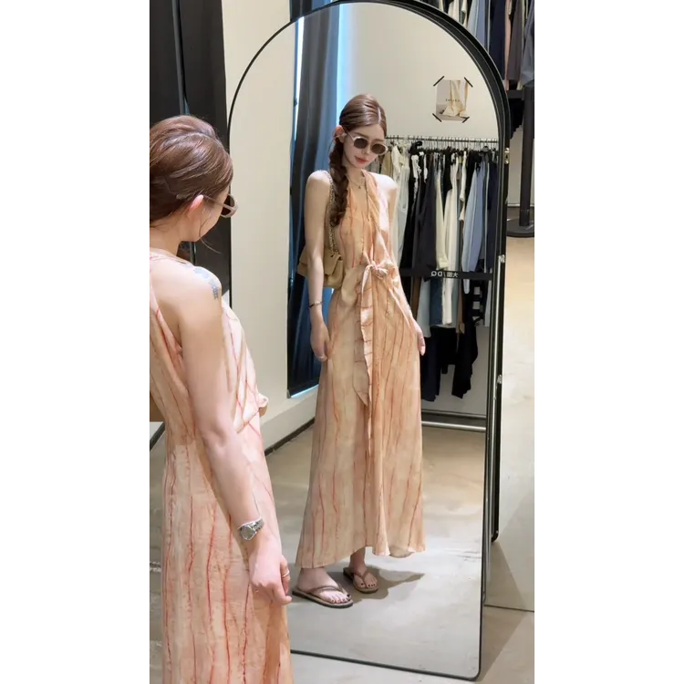 MARIE.COCO绝美夏日气质背心连衣裙女今年流行别致设计感扭结长裙