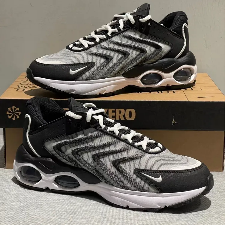 NIKE耐克 AIR MAX TW 男款低帮复古通勤跑步运动休闲鞋官方正品