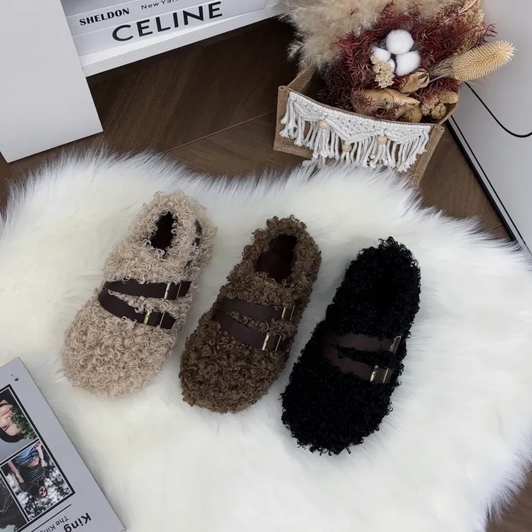 秋冬新款泰迪卷皮带扣设计防滑厚底加绒外穿女毛毛休闲鞋