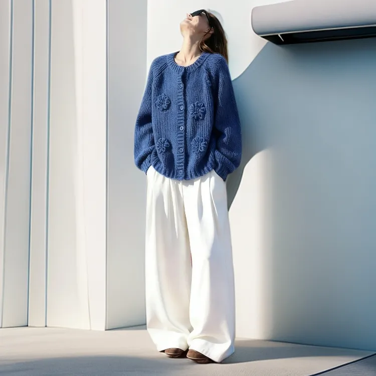 灰色针织衫2025秋季新款时尚洋气巨好看立体花朵气质修身打底上衣