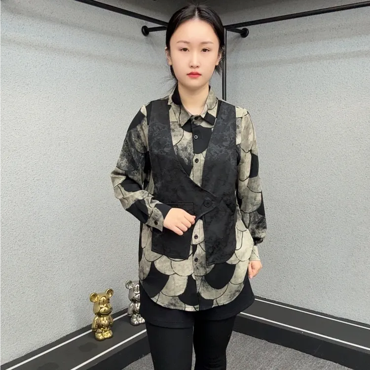 2025春新款两件套女显瘦时尚洋气大版衬衫+国风提花马甲宽松休闲