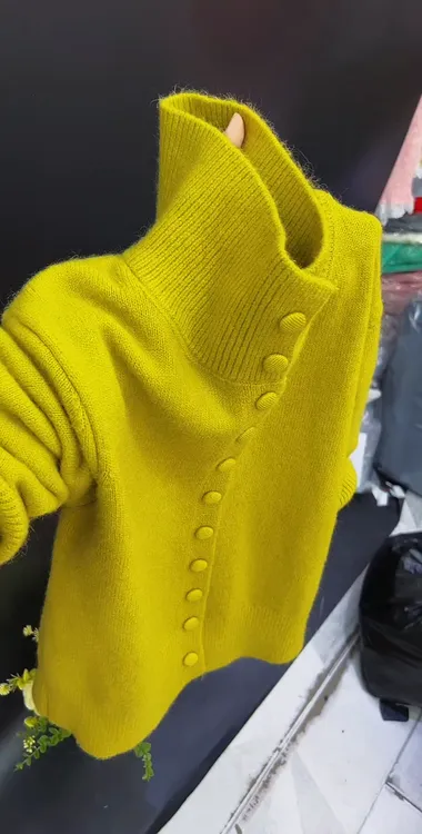 2025秋冬韩系氛围感高领单排扣软糯毛衣外套时尚洋气针织开衫上衣