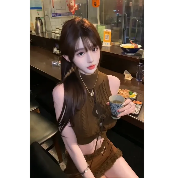 辣妹风高领镂空绑带背心半裙套装女秋冬性感小众设计感无袖两件套