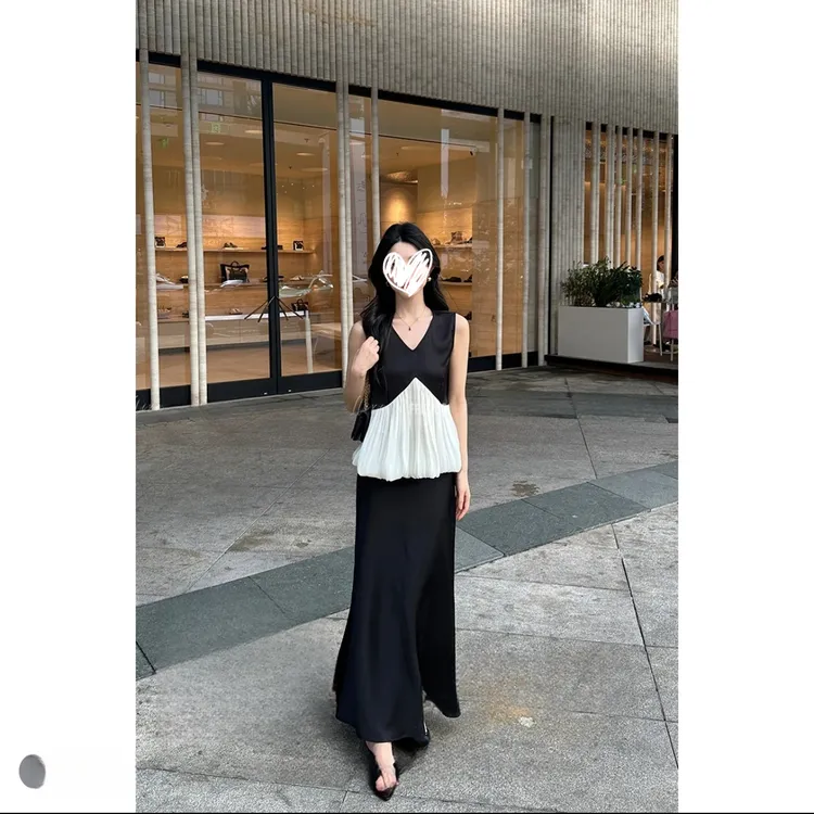 法式气质简约拼接显瘦高级感设计感小众无袖上衣夏季半身裙两件套