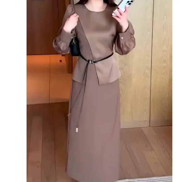 2025春季新款时尚女装爆款轻熟搭连衣裙舒适休闲女