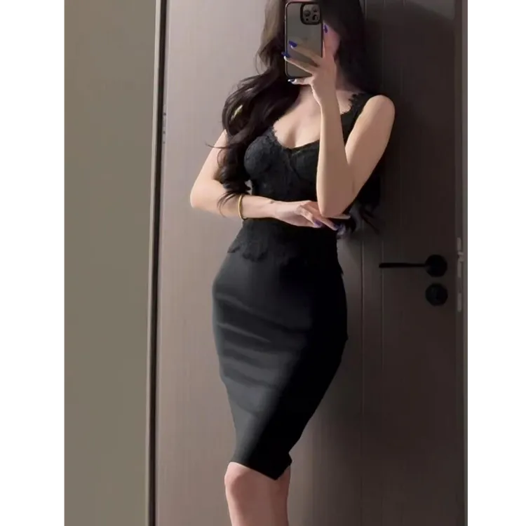 纯欲御姐风蕾丝吊带背心带胸垫+绷带包臀裙性感显瘦两件套装