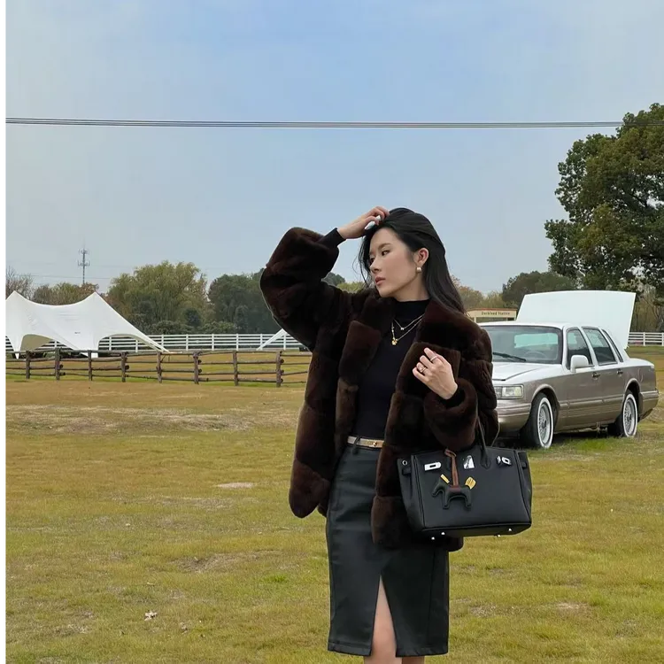 V领皮草丝绒马哈根色龙猫兔皮毛一体皮草外套冬季新