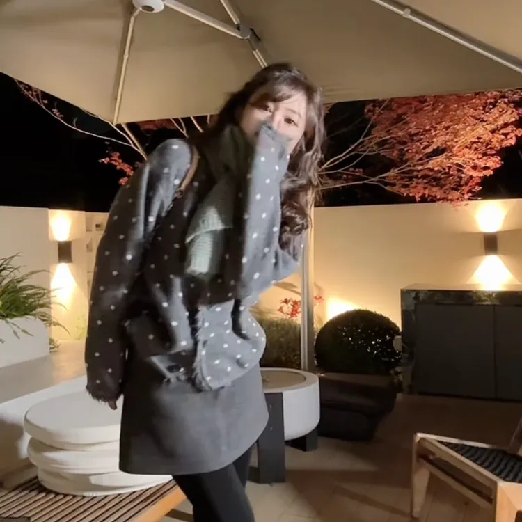 YX八MY202512031新款波点毛衣开衫气质长袖时尚百搭韩版