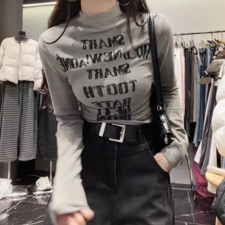 【多排字母印花】磨毛冬款显瘦修身时尚设计感长袖上衣LK2508250