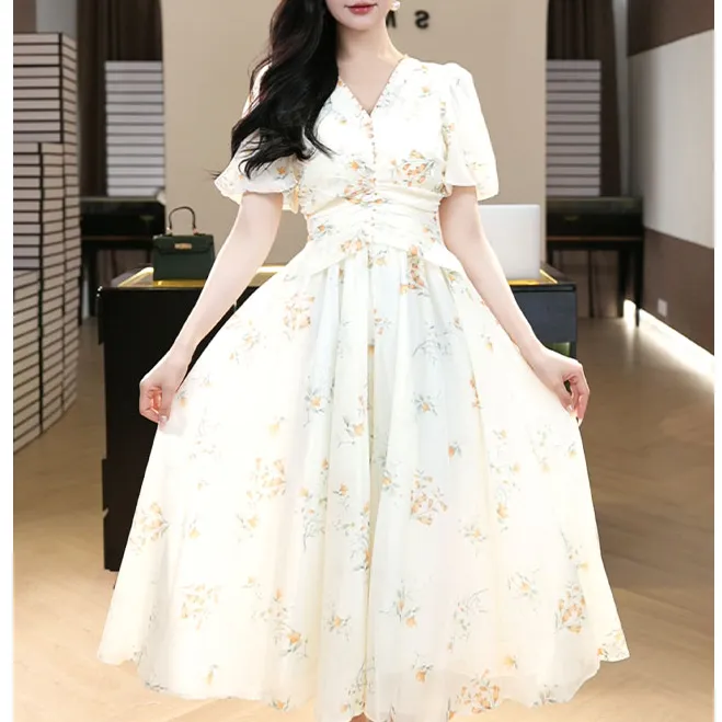 现货2025夏季新款【1998】法式浪漫小众度假风显瘦碎花杏色连衣裙子