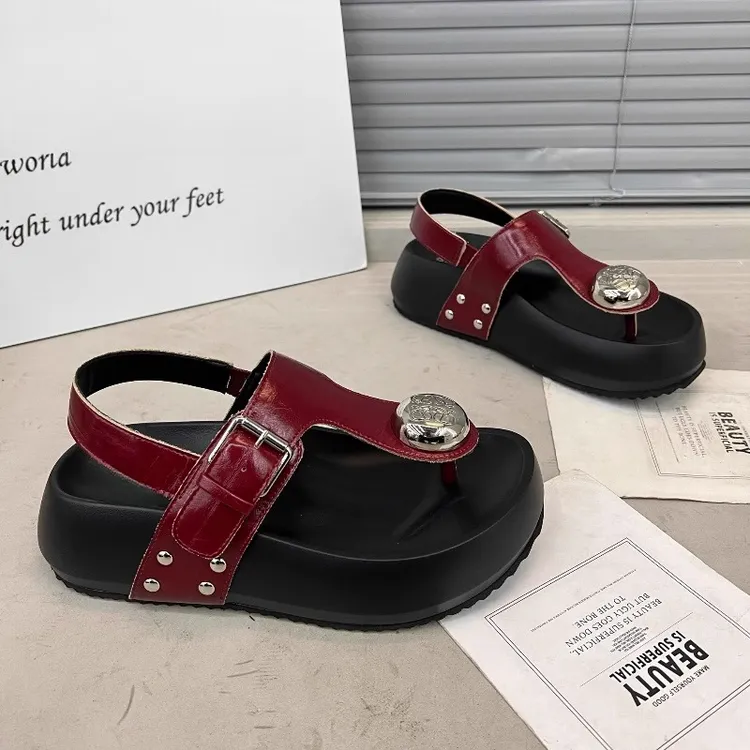 小众罗马凉鞋女鞋2025年夏季新款时尚百搭厚底休闲鞋夹脚趾凉拖鞋