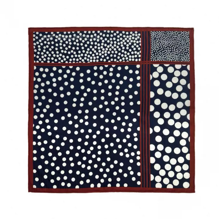 真丝羊毛双面赫本风大小波点60方巾女士丝巾搭配围巾披肩外搭B606