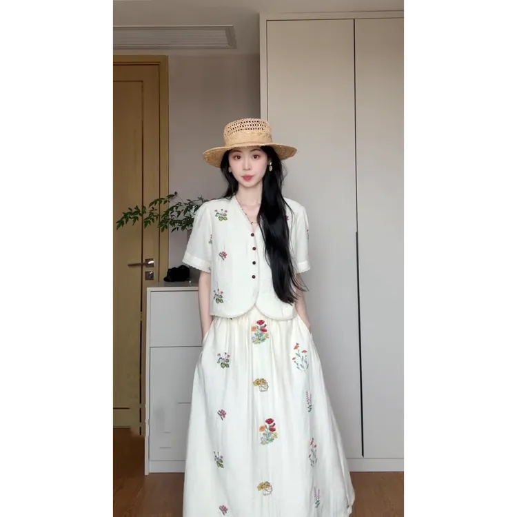 parkyeon夏日甜美度假风简约印花短袖上衣搭配温柔气质长裙套装女