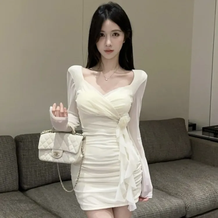 性感辣妹花朵拼接流苏设计感吊带包臀裙修身显身材短款打底连衣裙
