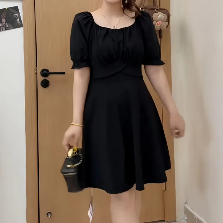 夏季时尚气质短款赫本风连衣裙泡泡袖甜美可爱收腰连衣裙优雅百搭