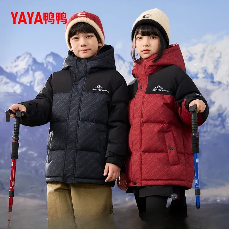 YAYA/鸭鸭儿童印花羽绒服中长款男童女童连帽加厚保暖冲锋外套