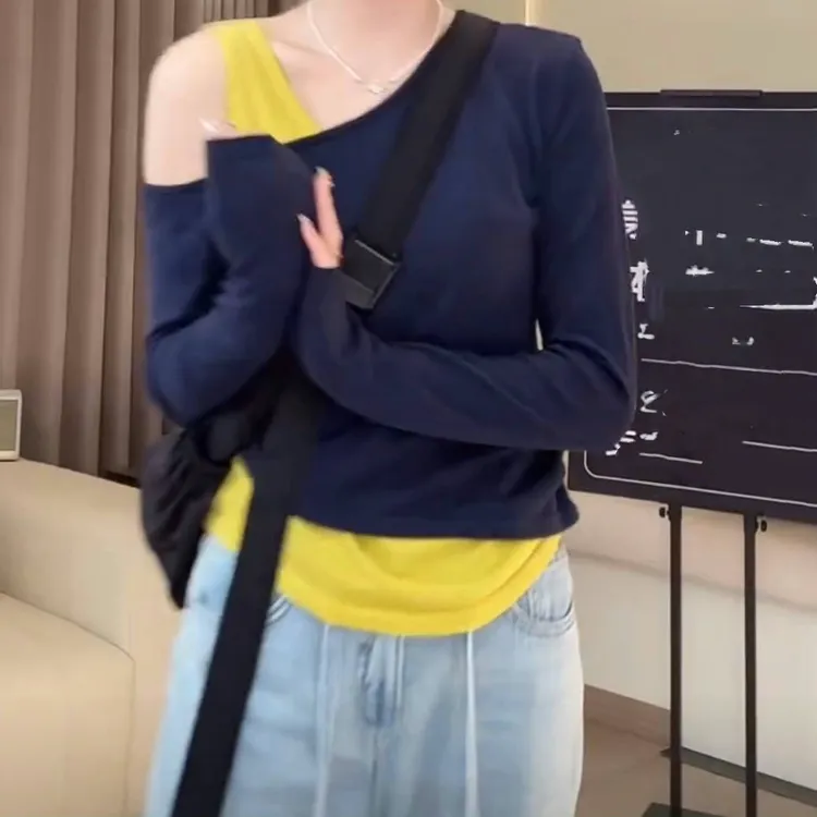 设计感韩系撞色假两件露肩长袖T恤女春季2025新款休闲套头上衣