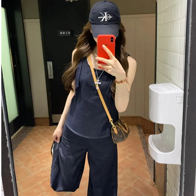 2025夏季新款时尚打底无袖上衣韩版宽松洋气休闲百搭外穿气质显瘦