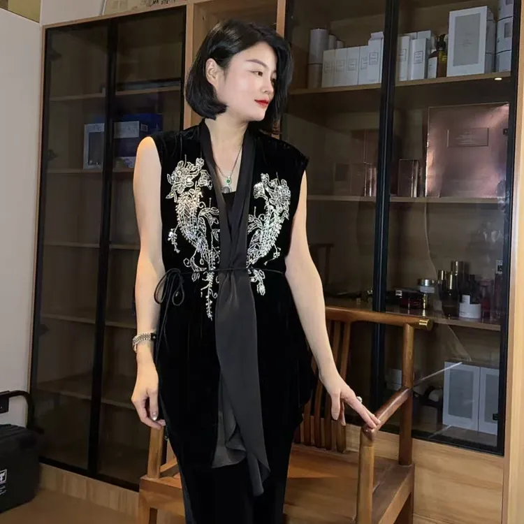 TANTAN 显瘦气质设计感绣花无袖100真丝丝绒马甲2857