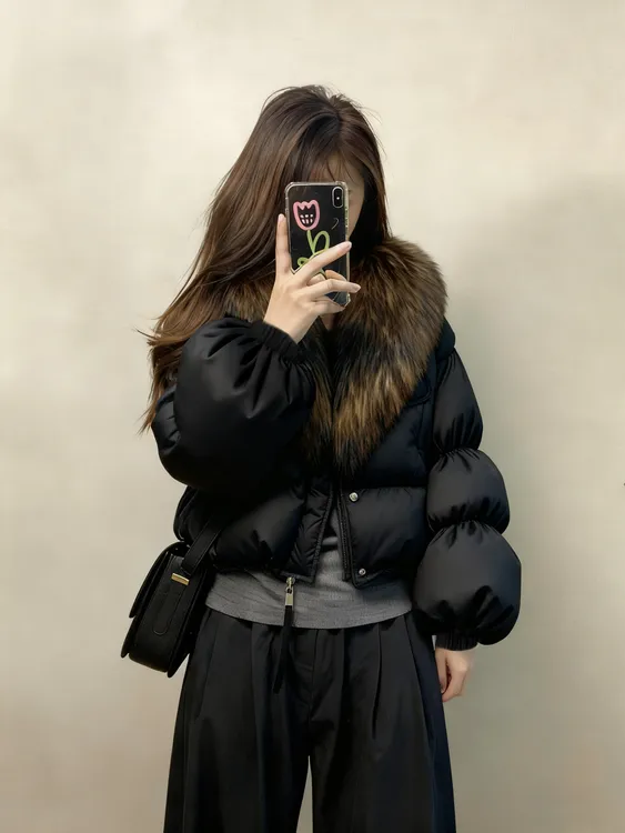 【当日发货】新款高级感时尚今年流行设计感短款大毛领加厚棉服外套