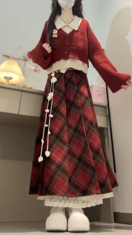 2026秋冬新款新年氛围感假两件针织毛衣复古学院风半身裙两件套女