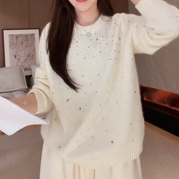 冬季新款圆领百搭烫钻高级感套头针织衫LK2508883
