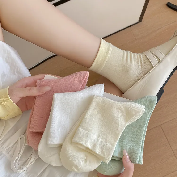 短筒奶油色系月子袜低帮短袜透气学生吸汗柔软四季经典纯色女袜棉