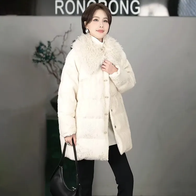 溶溶【白桃】RONGRONG科鲁达90白鹅绒磨毛感提花保暖羽绒服F24D220W