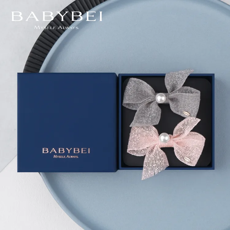 BABYBEI/初贝洞洞珍珠中号鸭嘴夹边夹交叉蝶单珠优雅甜美气质灰粉