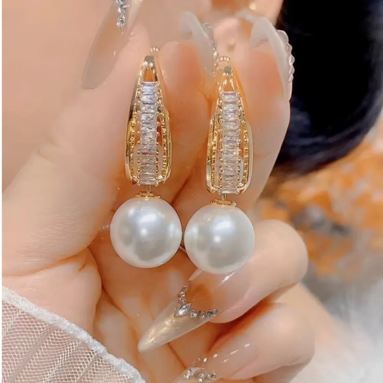 铜合金合成锆石耳饰 日韩金色波西米亚风耳环百搭精致轻奢时尚C08