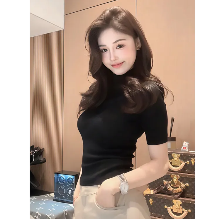 韩系黑色半高领修身短袖打底衫女春夏极简风气质显瘦休闲百搭上衣