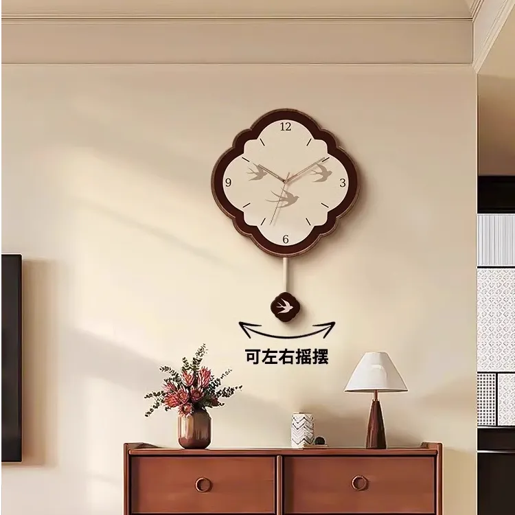 中古风餐厅拐角创意钟表挂钟客厅新款时钟墙画高级感中式摇摆卧室