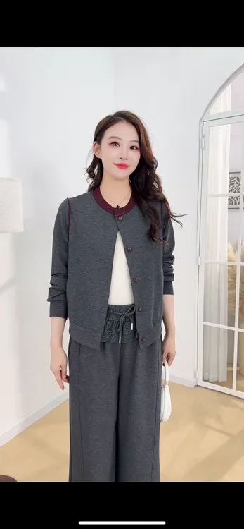 长袖外套开衫秋季圆领时尚秋款外套网红休闲百搭拼接早秋显瘦外套